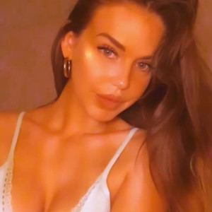Video by susann.r published on June 9,2023 04:04:00 - BestThots