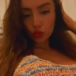 Video by claudiaroseofficial published on March 13,2023 01:09:00 - BestThots