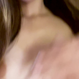 alexiaanders #5582775