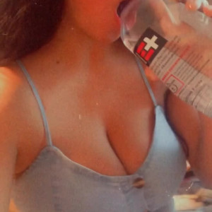 Video by jessikat published on April 10,2023 21:22:00 - BestThots