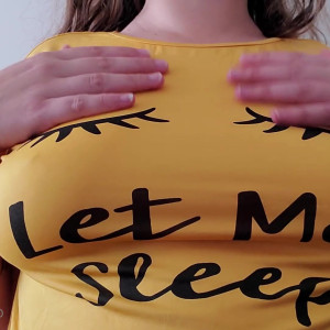 Video by lisaasmr published on March 30,2023 02:24:00 - BestThots