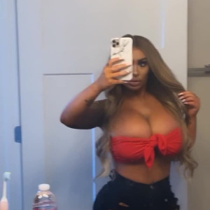 Video by mssnewbooty published on April 19,2023 13:58:00 - BestThots