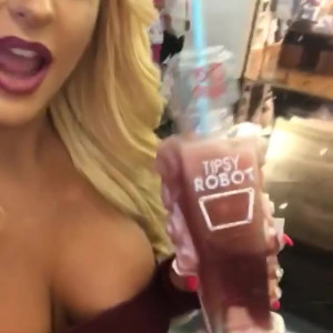 Video by mssnewbooty published on April 2,2023 21:27:00 - BestThots