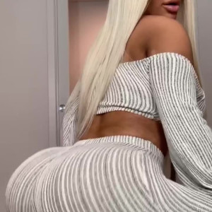 Video by mssnewbooty published on August 6,2023 22:54:00 - BestThots