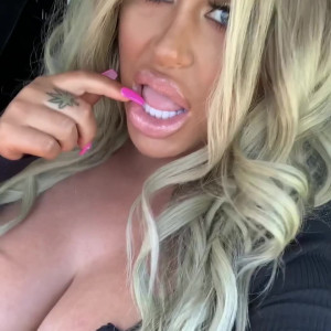 Video by mssnewbooty published on April 7,2023 23:53:00 - BestThots