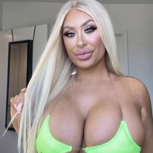 Video by mssnewbooty published on April 19,2023 18:36:00 - BestThots