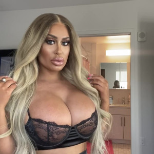 Video by mssnewbooty published on April 28,2023 16:18:00 - BestThots