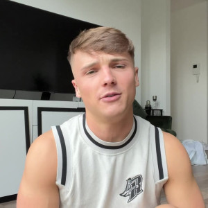 Video by juicyjc1 published on April 22,2023 01:59:00 - BestThots