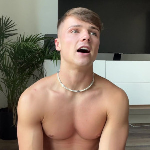 Video by juicyjc1 published on April 7,2023 23:20:00 - BestThots
