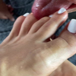 Video by froggeefeetvip published on August 20,2023 20:46:03 - BestThots