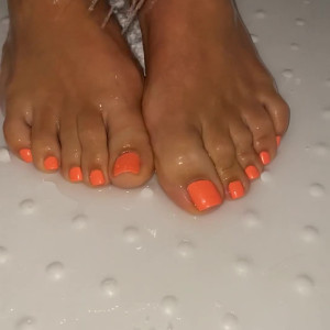 Video by froggeefeetvip published on August 8,2023 12:31:00 - BestThots