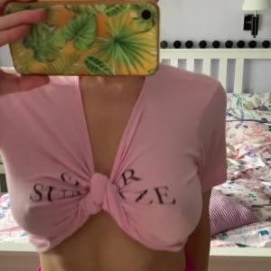 Video by freeparrot published on April 30,2023 03:53:00 - BestThots