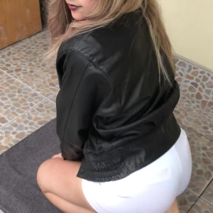 Video by footsiebab published on June 23,2023 19:18:00 - BestThots