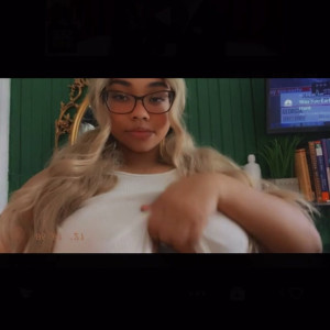 Video by iris_black21 published on June 5,2023 23:13:00 - BestThots