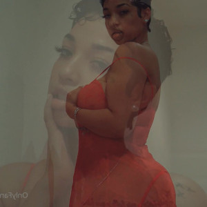 Video by mizzoktoberxxx published on May 13,2023 11:20:00 - BestThots