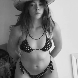 Video by holliefyy published on April 17,2023 14:24:00 - BestThots