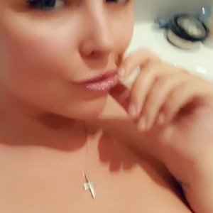Video by xmandyfoxxx published on April 15,2023 02:15:00 - BestThots