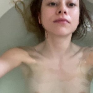 Video by maddiesprings published on April 1,2023 17:25:00 - BestThots