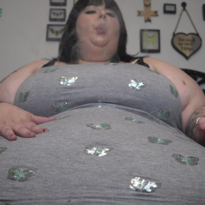 Video by ssbbwadeline published on April 10,2023 05:59:00 - BestThots