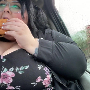Video by ssbbwadeline published on June 24,2023 10:27:00 - BestThots