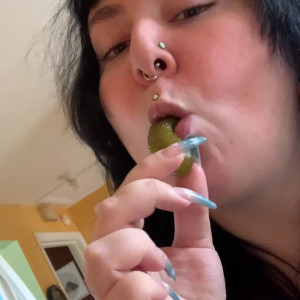 Video by sarenademon published on June 26,2023 19:17:00 - BestThots