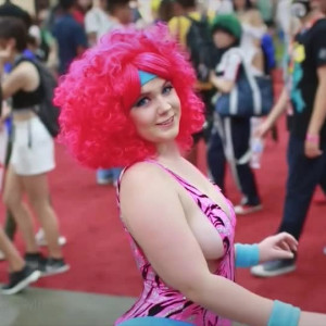 Video by vixenshelbyfree published on April 12,2023 04:43:00 - BestThots