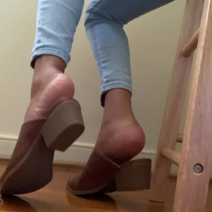 Video by foxxpink published on May 17,2023 17:04:00 - BestThots