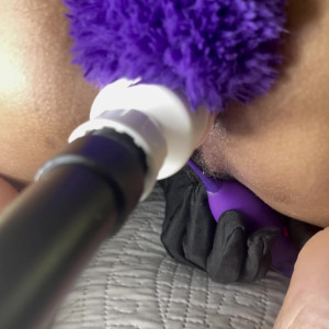 Video by foxxpink published on June 27,2023 03:52:00 - BestThots