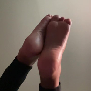 Video by foxxpink published on June 14,2023 21:18:00 - BestThots