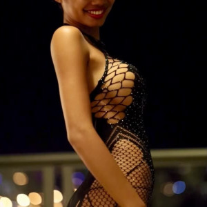 Video by manirat_42 published on May 7,2023 11:25:00 - BestThots