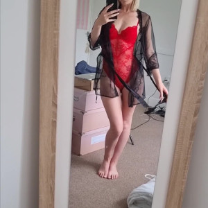 Video by prettypolly published on March 26,2023 15:31:00 - BestThots