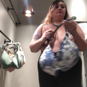 Video by avadollxxx published on August 15,2023 22:09:03 - BestThots