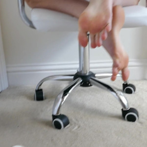 Video by the_legs_next_door published on May 12,2023 23:27:00 - BestThots