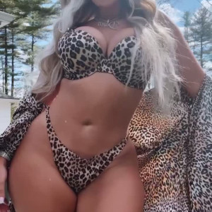 Video by daniibanksvip published on August 15,2023 21:54:22 - BestThots