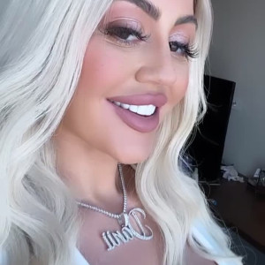 Video by daniibanksvip published on August 15,2023 21:09:13 - BestThots