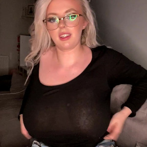 Video by peachnmelons published on May 16,2023 10:08:00 - BestThots