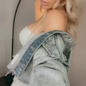 Video by karleystokes published on August 21,2023 06:10:49 - BestThots