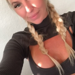 Video by karleystokes published on July 15,2023 00:27:00 - BestThots