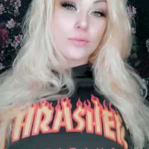 Video by trashbuns published on May 30,2023 09:36:00 - BestThots