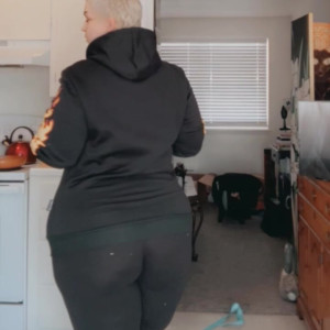 Video by trashbuns published on April 12,2023 05:39:00 - BestThots