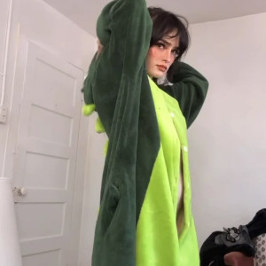 Video by littlehollybeth published on August 21,2023 06:33:11 - BestThots