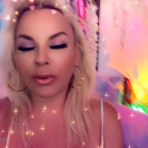 Video by danadearmond published on August 1,2023 01:22:00 - BestThots