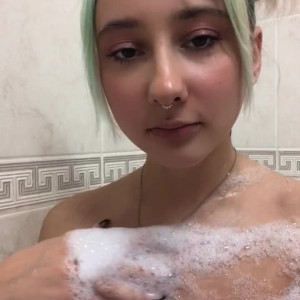 Video by liloo_moon published on May 13,2023 19:01:00 - BestThots