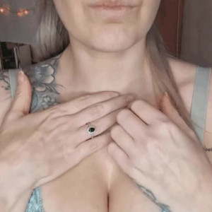 Video by lady_kristal published on April 10,2023 19:47:00 - BestThots