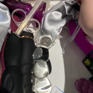 Video by poppyevans published on March 8,2023 19:26:00 - BestThots