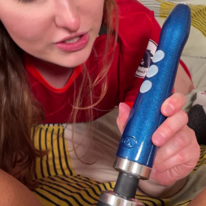 Video by poppyevans published on July 14,2023 06:18:00 - BestThots