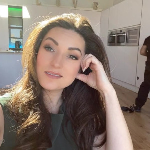 Video by gfe-alice published on July 24,2023 02:39:00 - BestThots