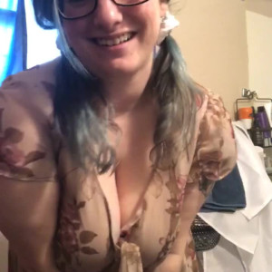 Video by kinkxkitten published on April 4,2023 19:46:00 - BestThots