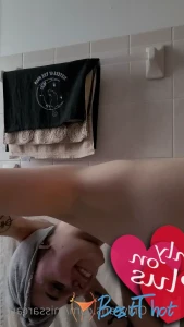 Video by missarcana published on January 18,2025 00:02:41 - BestThots
