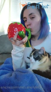 Video by missarcana published on January 18,2025 00:03:03 - BestThots